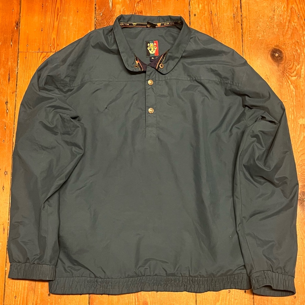 Sunice Green and Black Golf Windbreaker Jacket